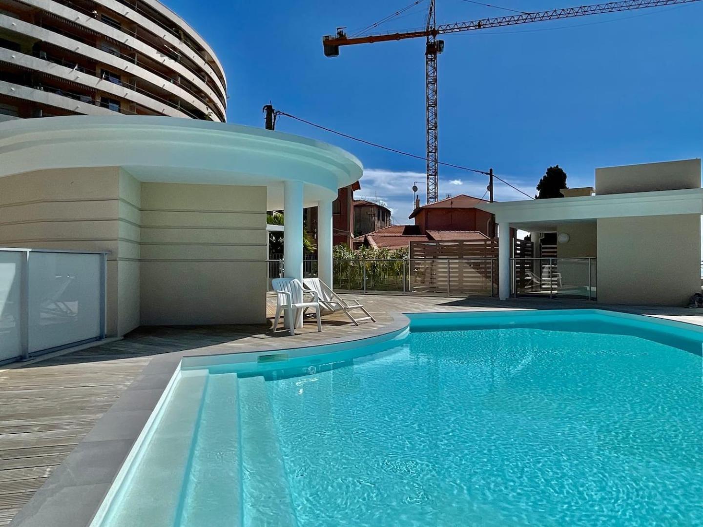 Beautiful With Terracepool - Near Monaco # *